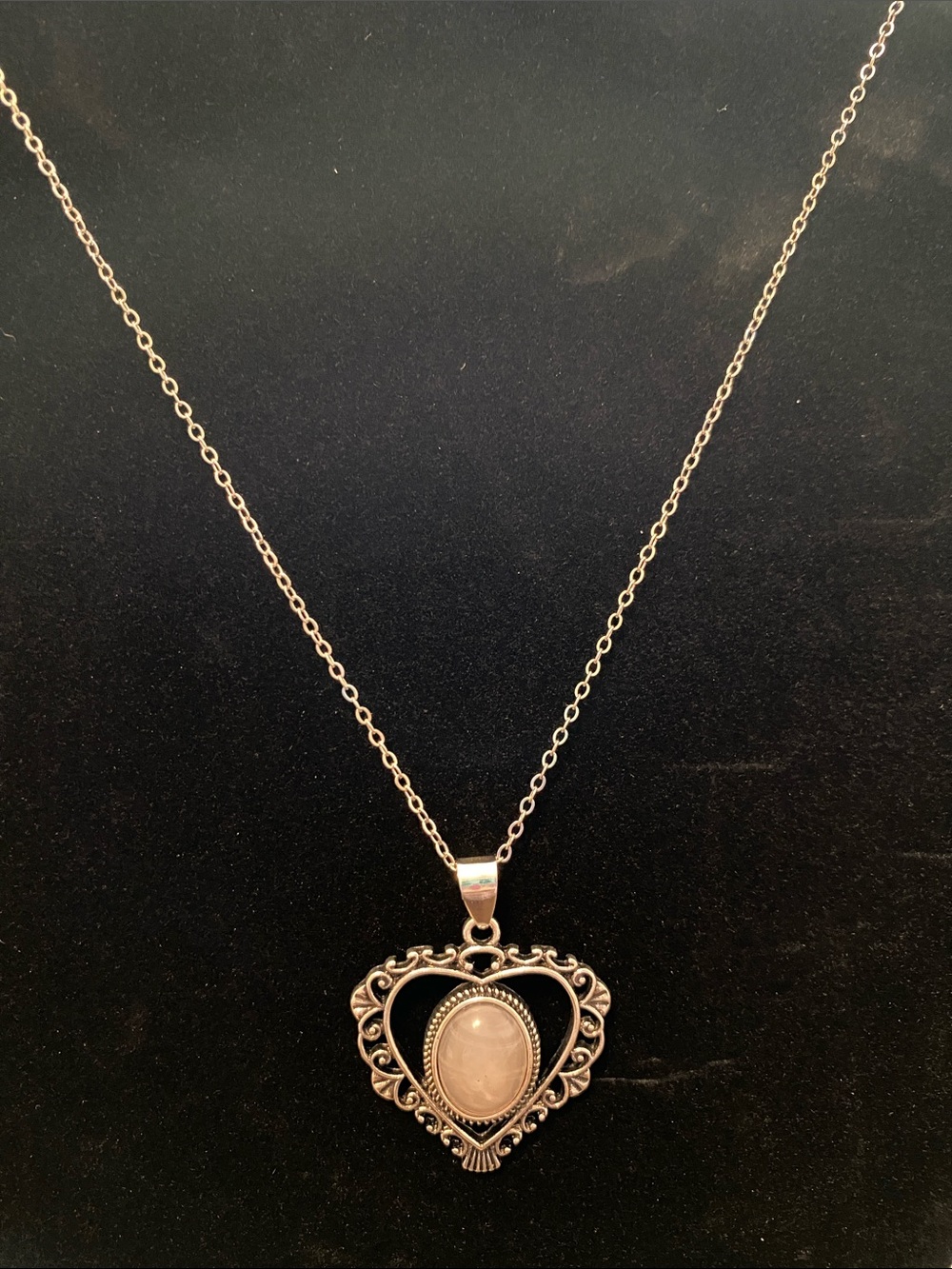 New Silver Heart Pendant Necklace with Pink Stone